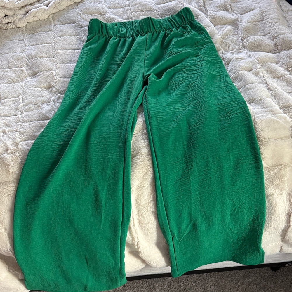 Emerald Green Women's Casual Pants